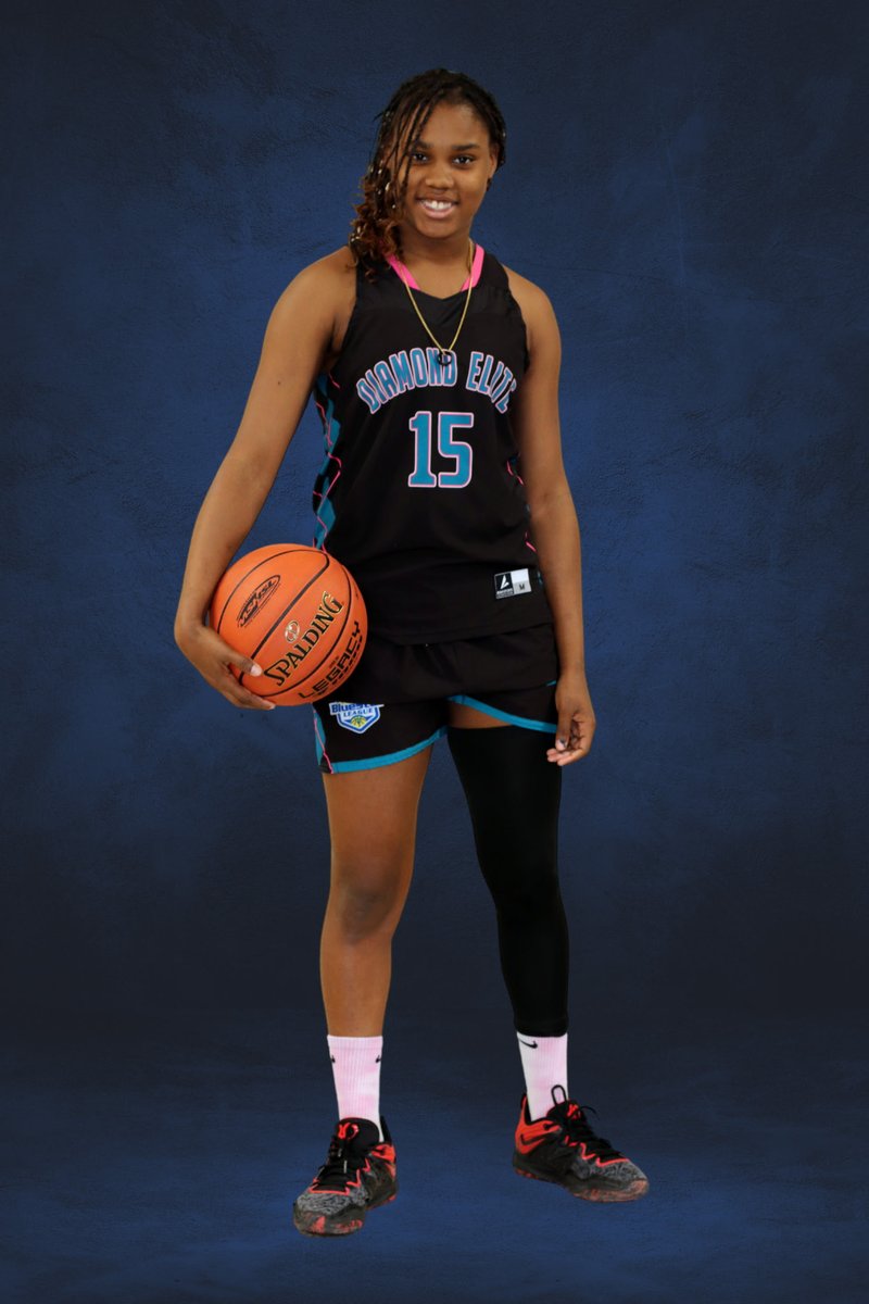 MNDiamondElite1's tweet image. Happy Birthday RiRi and Jhirdin!
Wishing you the best of the best of days! Shine Bright Like A Diamond!
#WeOverMe
#InvestInUs