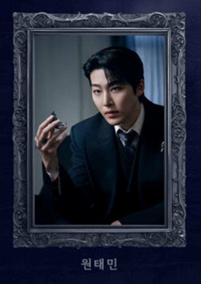 심상치 않아서 찾아보니 비엘이 원작이래 미칙나,,

남자 옆이 가장 잘 어울리는 남자 1위