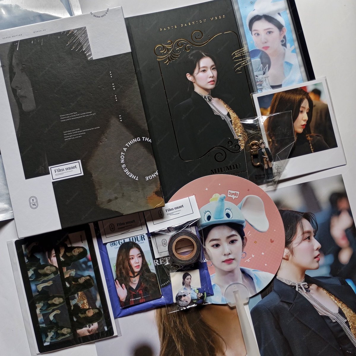 swanlesell's tweet photo. WTS RED VELVET FANSITE MERCHANDISE

Irene 2nd Photobook&amp;DVD project 
🎬 [ 𝐟𝐢𝐥𝐦 𝐦𝐮𝐞𝐭 ]
by thinkB

all inclusions included, fullset.
bisa shopee freeongkir (exc admin fee)
ww shipping, ok!
t. want to sell jual pb rv preloved thinkB329 ina ph thai kr jp ch au usa vn sg my https://t.co/FjCGjqpj72