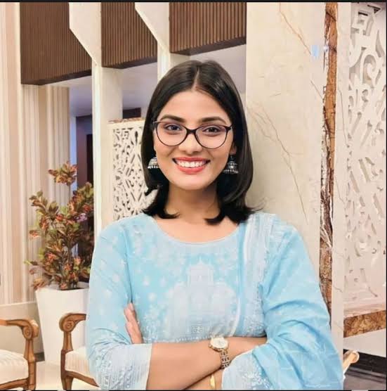 JaikyYadav16's tweet image. I Just Unfollowed Neha Singh Rathore And Arfa Khanum Sherwani. 

यह वक़्त है जब देश के प्रत्येक व्यक्ति को एक स्वर में एक साथ बोलना चाहिए मगर

यह लोग अपने आपको हद से ज़्यादा होशियार और बुद्धिमान समझते हैं, इन लोगों का अलग ही रहता है,

जब दुश्मन शान्त होने का नाम नहीं ले रहा है उस…