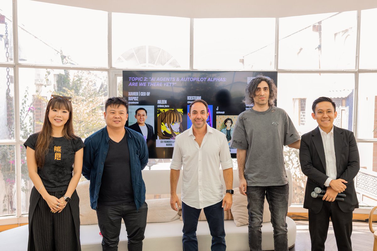 XForgeOfficial's tweet image. Degen Day @ TOKEN2049 Throwback ✨
🤖 AI Agents &amp;amp; Autopilot Alphas Panel

Beyond hype. Built to perform. 

Shoutout to @Aileen_Narra @icesteam @j4hangir @craigosullivan for unlocking next-level AI insights 🔥