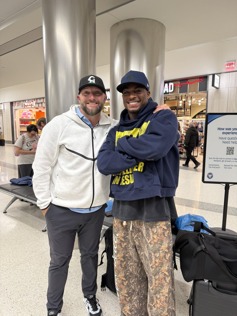 Joe Craddock (@coachcraddock) on Twitter photo Proud moment.. God blessed me tonight running into my dude <a href="/jamesproche3/">pro.</a> at the airport! Words can’t express how proud I am of this guy. THE hardest worker I’ve ever been around & now yr 7 with w/ the Titans. I am MORE proud of the man he is & what he stands for! ❤️ you Pro! Proud moment.. God blessed me tonight running into my dude <a href="/jamesproche3/">pro.</a> at the airport! Words can’t express how proud I am of this guy. THE hardest worker I’ve ever been around & now yr 7 with w/ the Titans. I am MORE proud of the man he is & what he stands for! ❤️ you Pro!