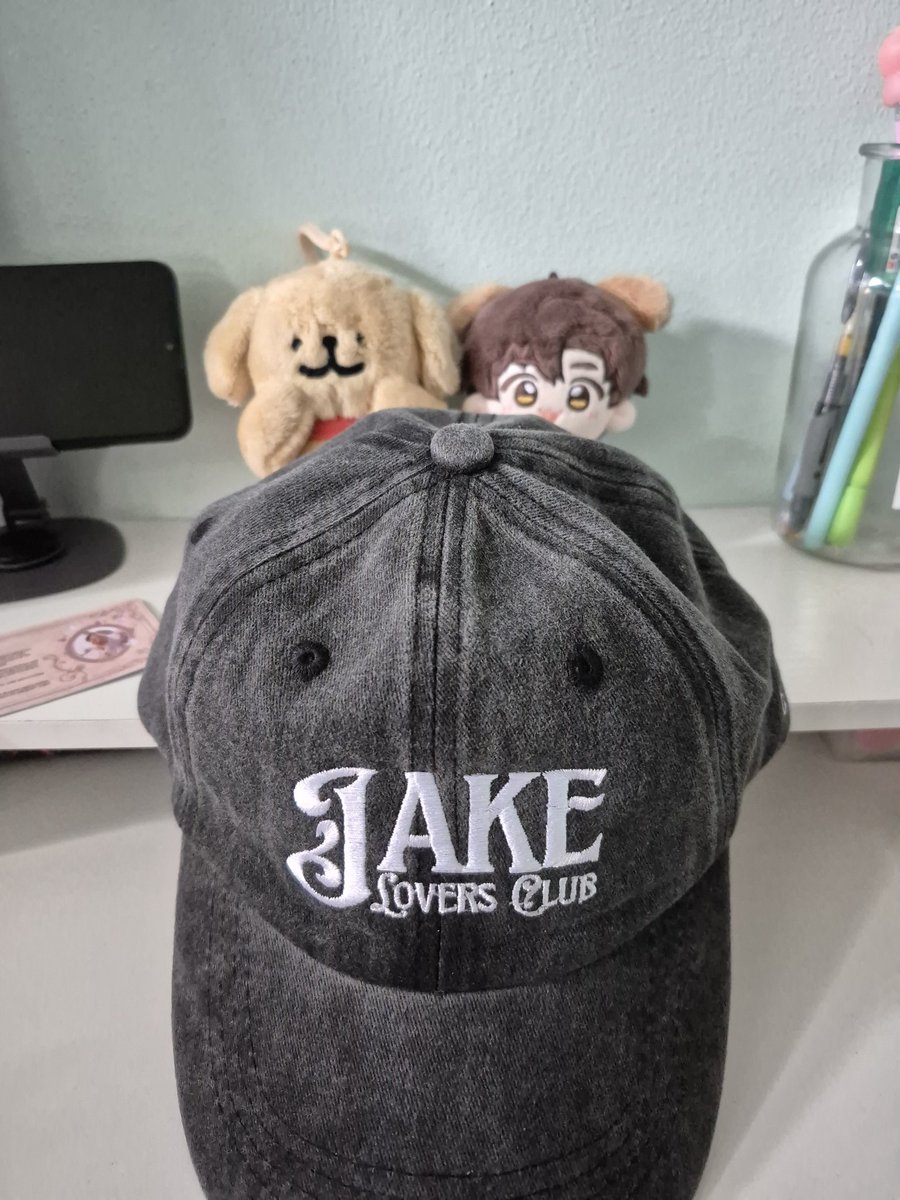 whipped4enha's tweet photo. soooo pretty!! thank u so much 🤍 @ProjectJakePH https://t.co/6fTlVkjWbn