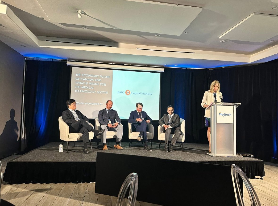 RobPankhurst's tweet photo. That’s a wrap on Canada’s #medtechcon - the health sector is faced with massive challenges and attracts people with equally massive talent - those in the room today were evidence of that ❤️❤️ @Medtech_Canada https://t.co/KhS2fp1B78