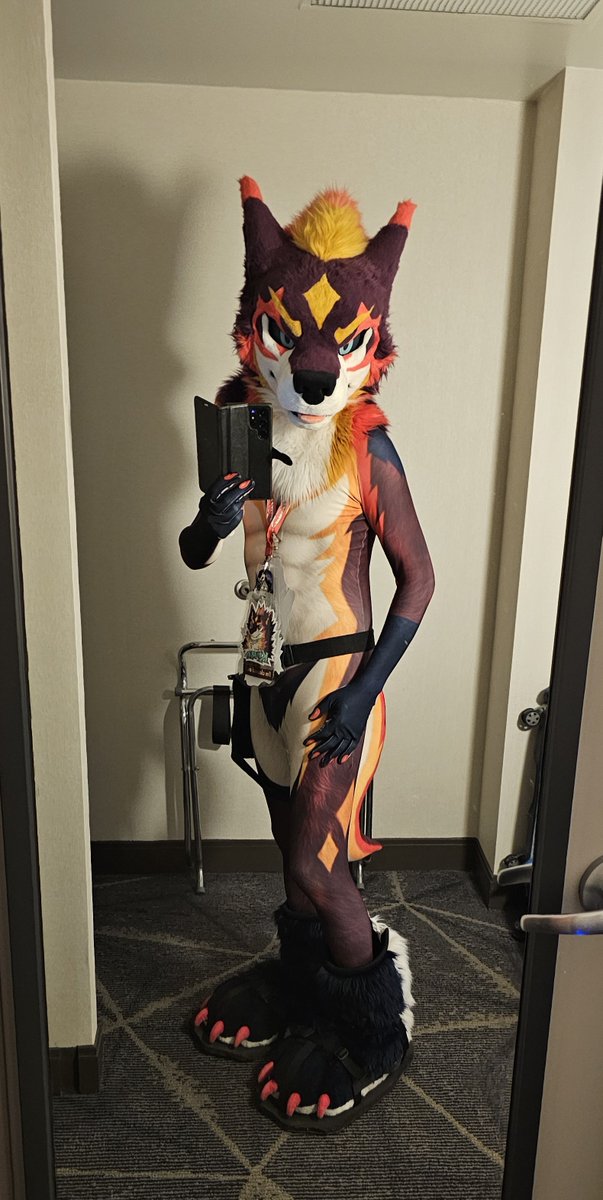 Wrufff night wolf heading down