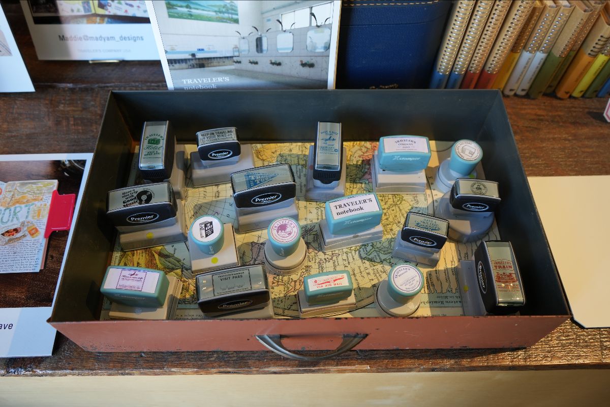 Yoseka Stationery tweet media