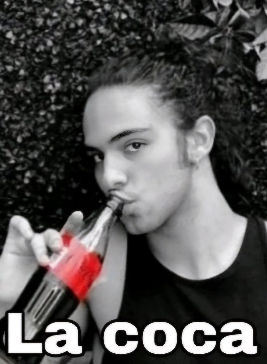 JoacoUpdates's tweet image. corre y se va corriendo con...

FELIZ 22 BONDONI
#JoaquinBondoni [@JoaquinBondoni]