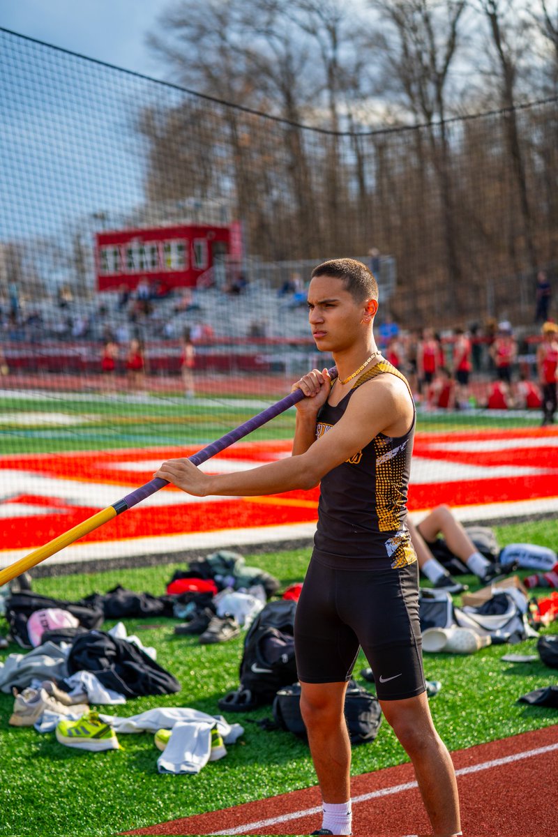 WMBoysTrack (@wmtrack) on Twitter photo Kyle Gloria had a day at the Passaic County Championships meet by taking 2nd place in the Pole vault and 3rd place in the 4x100 relay and 2nd place in the 4x400 relay! <a href="/TrackWm/">WMGirlsTrack</a> <a href="/WMAthleticDept/">WMAthletics</a> <a href="/WMTHSPrincipal/">WMTHS Principal</a> <a href="/DanNovak14/">Dan Novak</a> <a href="/Bleslie_22/">Brian Leslie</a> Kyle Gloria had a day at the Passaic County Championships meet by taking 2nd place in the Pole vault and 3rd place in the 4x100 relay and 2nd place in the 4x400 relay! <a href="/TrackWm/">WMGirlsTrack</a> <a href="/WMAthleticDept/">WMAthletics</a> <a href="/WMTHSPrincipal/">WMTHS Principal</a> <a href="/DanNovak14/">Dan Novak</a> <a href="/Bleslie_22/">Brian Leslie</a>