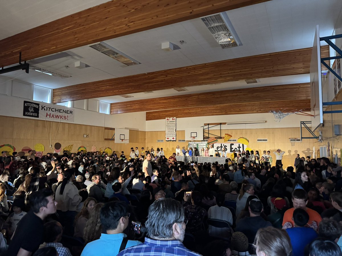 kitchenerSD41's tweet image. This evening marked the last of four concerts. Let’s Eat! Was very successful for students, staff and parents.
#springconcerts