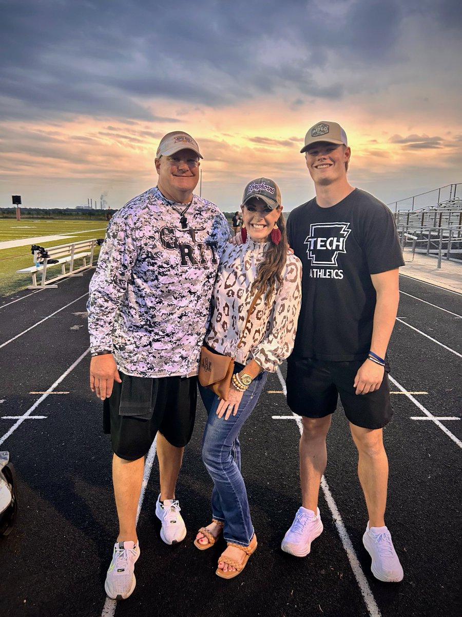 Greg Jones (@wgjones85) on Twitter photo Thanks to all those who came out tonight to the <a href="/GRHS_Football/">GRHS Football</a> Spring Football game. Especially these two. ❤️❤️<a href="/GregorJones12/">Gregor Jones</a> <a href="/AmyKJones2/">Amy K. Jones</a> Thanks to all those who came out tonight to the <a href="/GRHS_Football/">GRHS Football</a> Spring Football game. Especially these two. ❤️❤️<a href="/GregorJones12/">Gregor Jones</a> <a href="/AmyKJones2/">Amy K. Jones</a>
