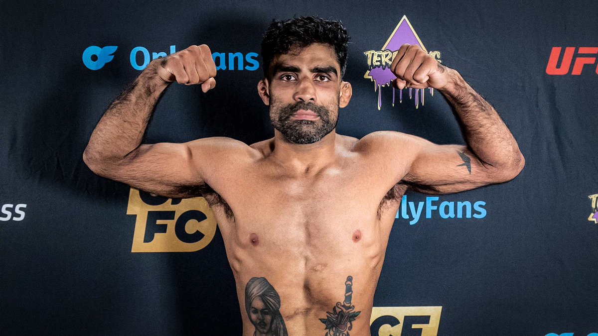 Kevin (@realkevink) on Twitter photo 🚨ROSTER UPDATE🚨
“The Punjabi Prince” 8-0 Fighter Mansher Khera and Curent Fury Lightweight Championship Has Been Added To The UFC Active Roster
Per <a href="/FullContactMTWF/">Borrachinha Depot</a> 🚨ROSTER UPDATE🚨
“The Punjabi Prince” 8-0 Fighter Mansher Khera and Curent Fury Lightweight Championship Has Been Added To The UFC Active Roster
Per <a href="/FullContactMTWF/">Borrachinha Depot</a>