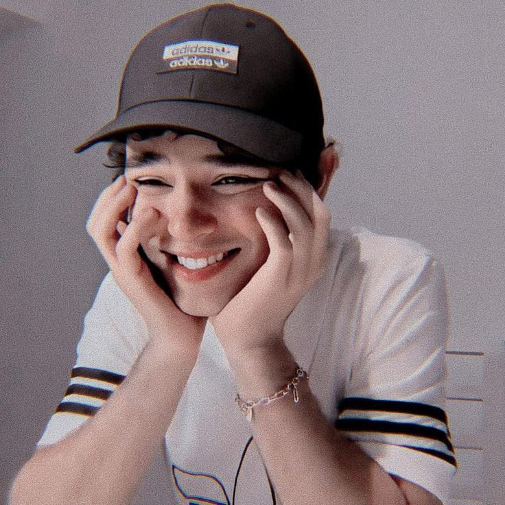 JoacoUpdates's tweet image. 🧩 | ROMPECABEZAS

Tienen que entrar al link y armar el rompecabezas, tiene que quedar igual que la imagen de abajo, gana un punto el primero en terminar

 jigsawplanet.com/?rc=play&amp;amp;pid=2…

FELIZ 22 BONDONI
#JoaquinBondoni [@JoaquinBondoni]