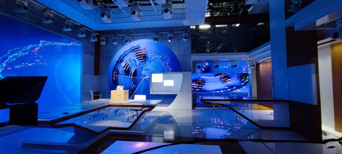 AOTOElectronics's tweet image. 🖥️ Inside Al Jazeera’s Studio 5: Built for non-stop news.
#AOTO transformed the flagship newsroom with:
✔ 450㎡ seamless LED
✔ Real-time background switching
✔ 4m wraparound displays
✔ CV0.9 panels — zero moiré
We power 30+ studios worldwide.
#LEDTech #AlJazeera #TVStudio
