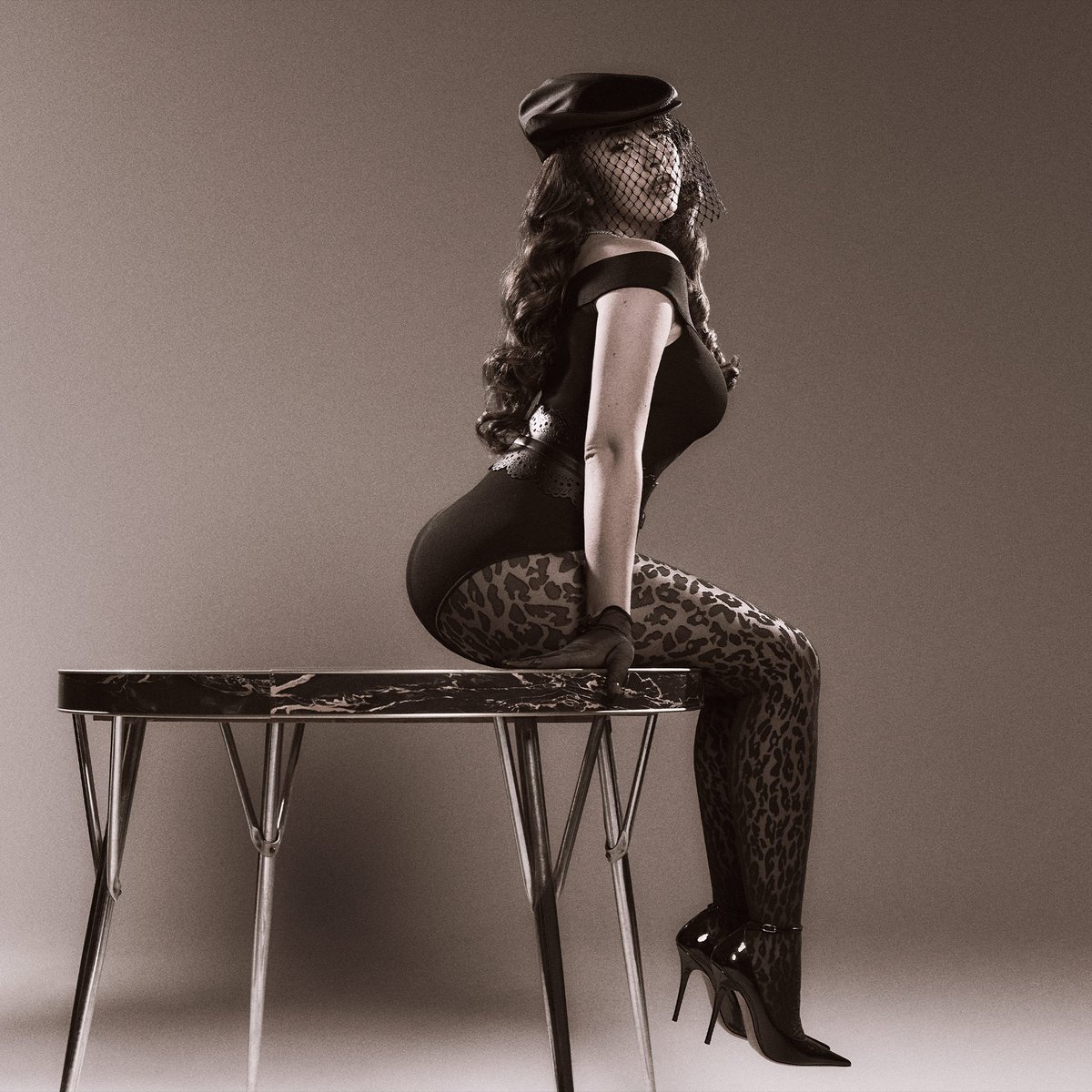 Apple Music (@applemusic) on Twitter photo .<a href="/KALIUCHIS/">KALI UCHIS</a> poured her soul into each song on her new album. Sincerely, is out now: apple.co/NewKaliUchis .<a href="/KALIUCHIS/">KALI UCHIS</a> poured her soul into each song on her new album. Sincerely, is out now: apple.co/NewKaliUchis