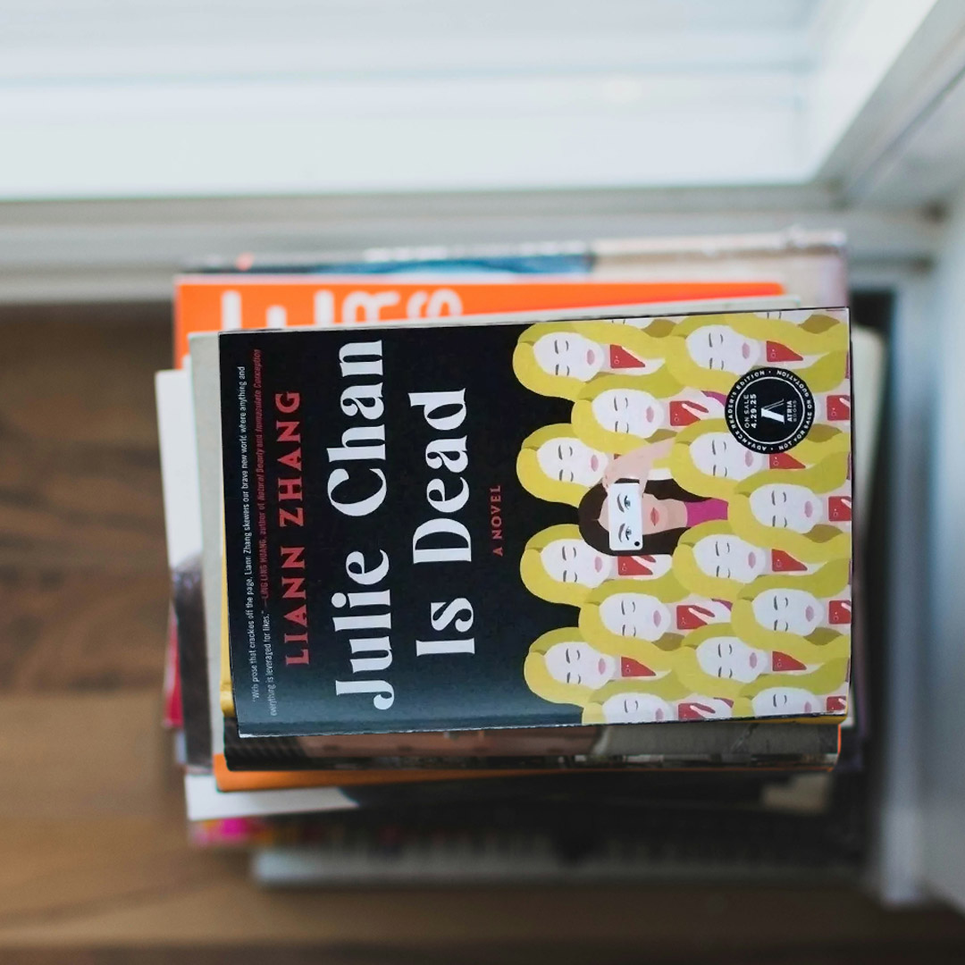 "A wild ride on body switching and the madness of social media."

Julie Chan is Dead by Liann Zhang
Rating: 4/5 ⭐⭐⭐⭐
Review: bit.ly/3GYRUpq
Get it here: amzn.to/4kak3In

#edelweiss #liannzhang #juliechanisdead