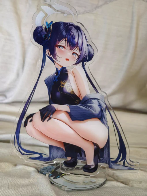 New Acrylic Lineups for Doujima SG , Comifuro ID and Shopee MY+TH+SG+PH!!  Kafka Acrylic Phonestand (17cm tall)Stelle Acrylic Standee (17cm tall)Kisaki Acrylic Standee (17cm tall)See you guys as soon as tomorrow in Doujima~ XD 