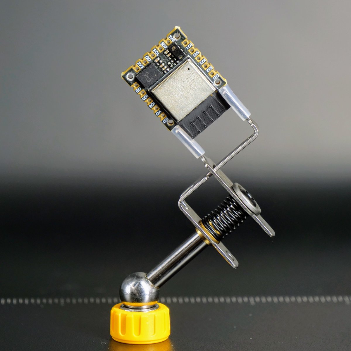 microbots_io's tweet image. Got a CodeCell? Stay tuned - we’ve got a special announcement coming your way next week!

#microlink