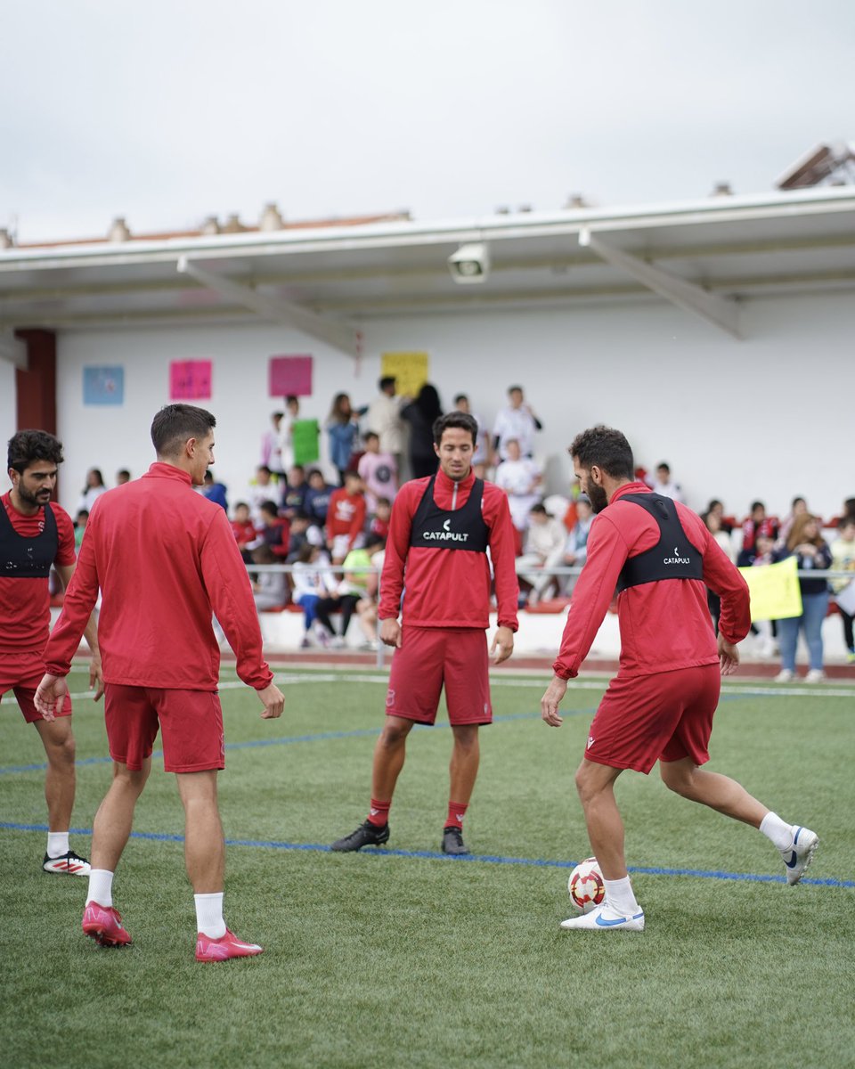 Unos pequeños duendecillos nos visitan en el entrenamiento de hoy… 🤭

🤩 ¡Qué alegría por favor!