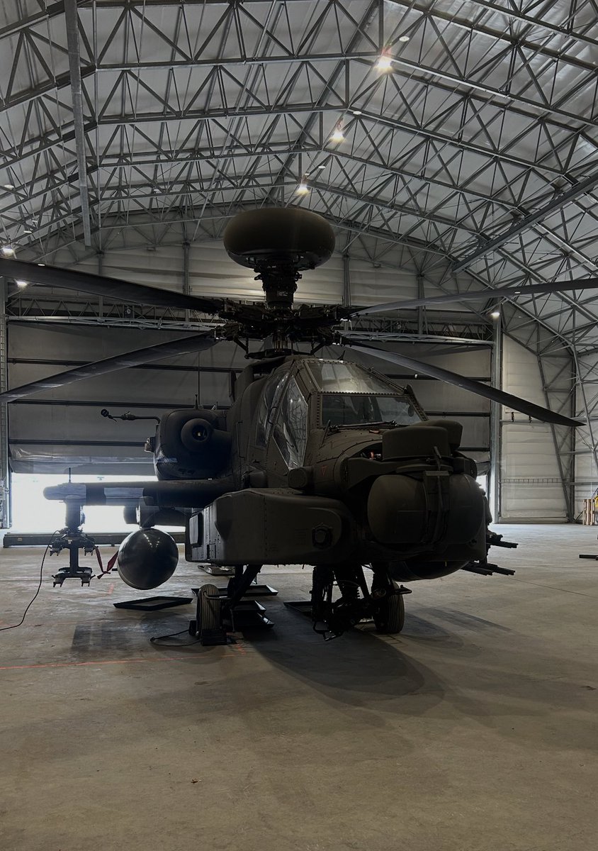 09/05/25- Lying in wait, the Apache 64-E of 656 Sqn awaiting tasking in support of Ex PINION STORM. With the wider Regt now deployed to Finland 656 wait out for further direction. 
#StrongerTogether #NATO