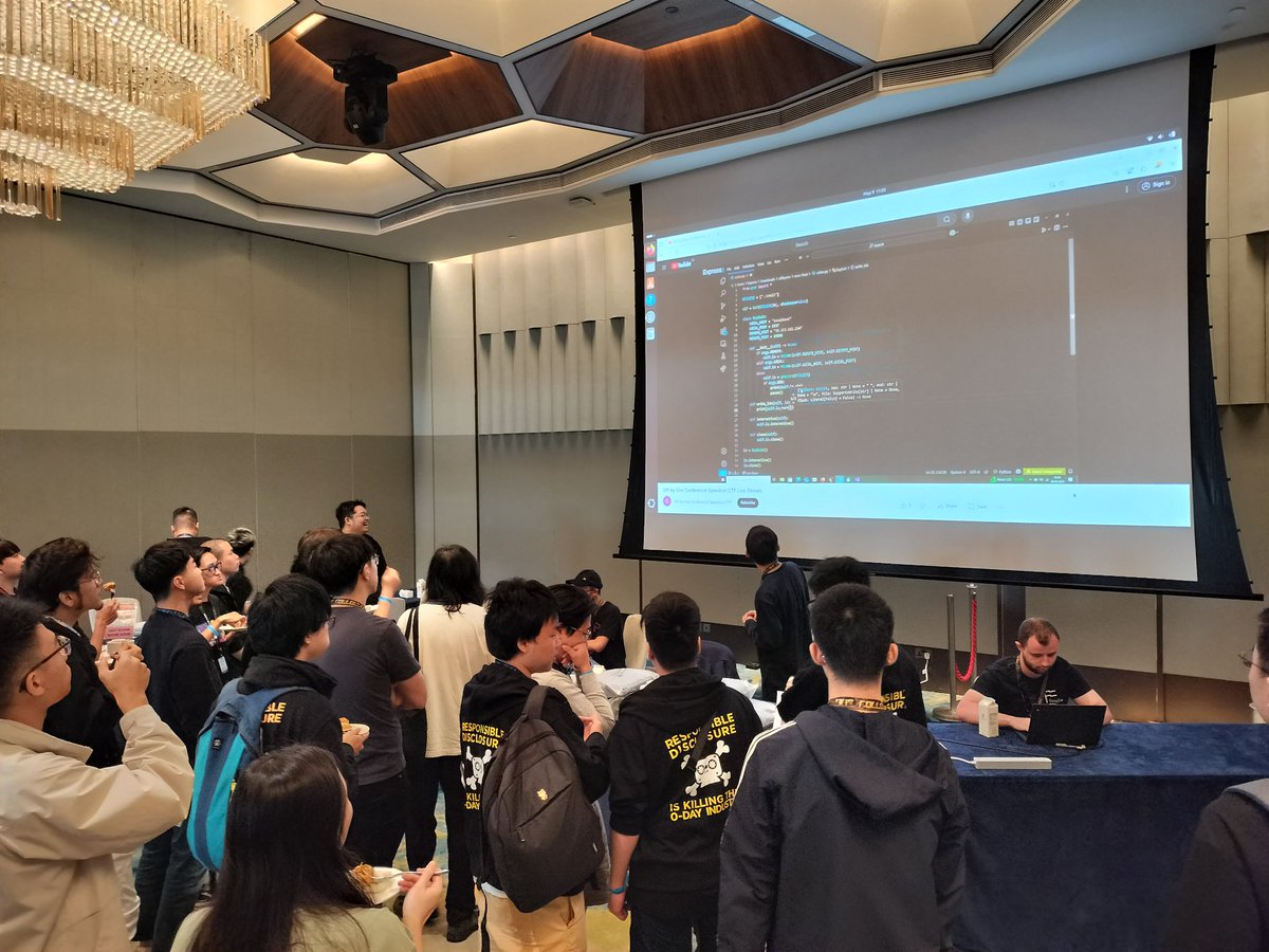 Just hosted a casual speedrun CTF with <a href="/_riatre/">Riatre</a> and <a href="/CurseRed/">Jiantao Li</a> at <a href="/offbyoneconf/">Off-By-One Conference</a>, organized by <a href="/starlabs_sg/">starlabs</a>!
Congrats to Zafirr for taking first place!