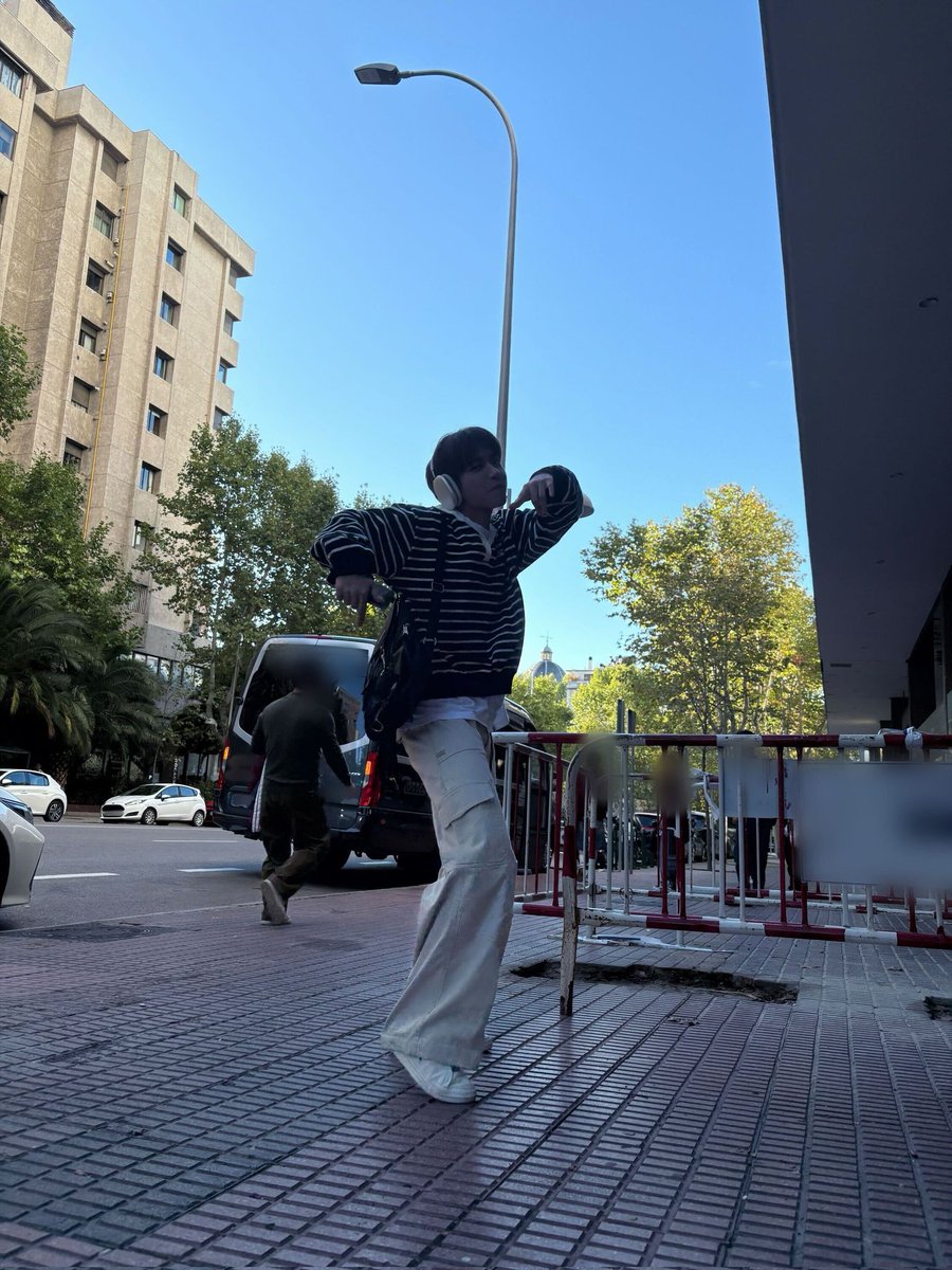 Myunpgjae's tweet photo. Madrid mischief, captured by Riwoo! https://t.co/wT5v16Wjec