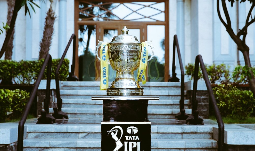 Radha2497's tweet photo. 🚨 IPL OFFICAL CONFIRMATION. 

- The BCCI has suspended IPL 2025 for one week..

#IPL2025 | #IPl | #IndiaPakistanWar https://t.co/QHI5n6HtPQ