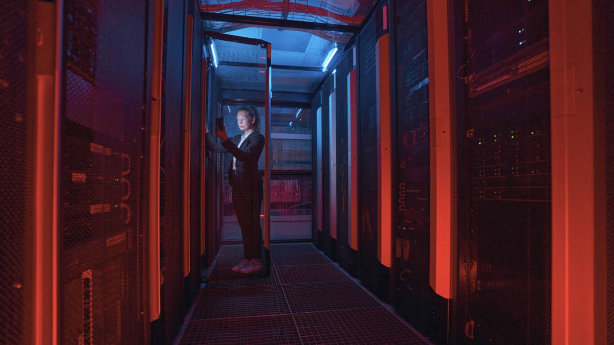 The future of data centres is transparent, glass redefines efficiency ➡ 

🇺🇸 
vitrumlife.it/en/futuro-data…  
-----
🇮🇹 
vitrumlife.it/futuro-data-ce… 

#glass #datacenter #chip #tech