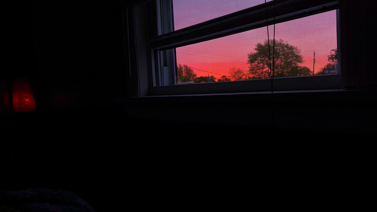 Ang_XoXo17's tweet image. Sunrise the past two mornings on Long Island; cotton candy.