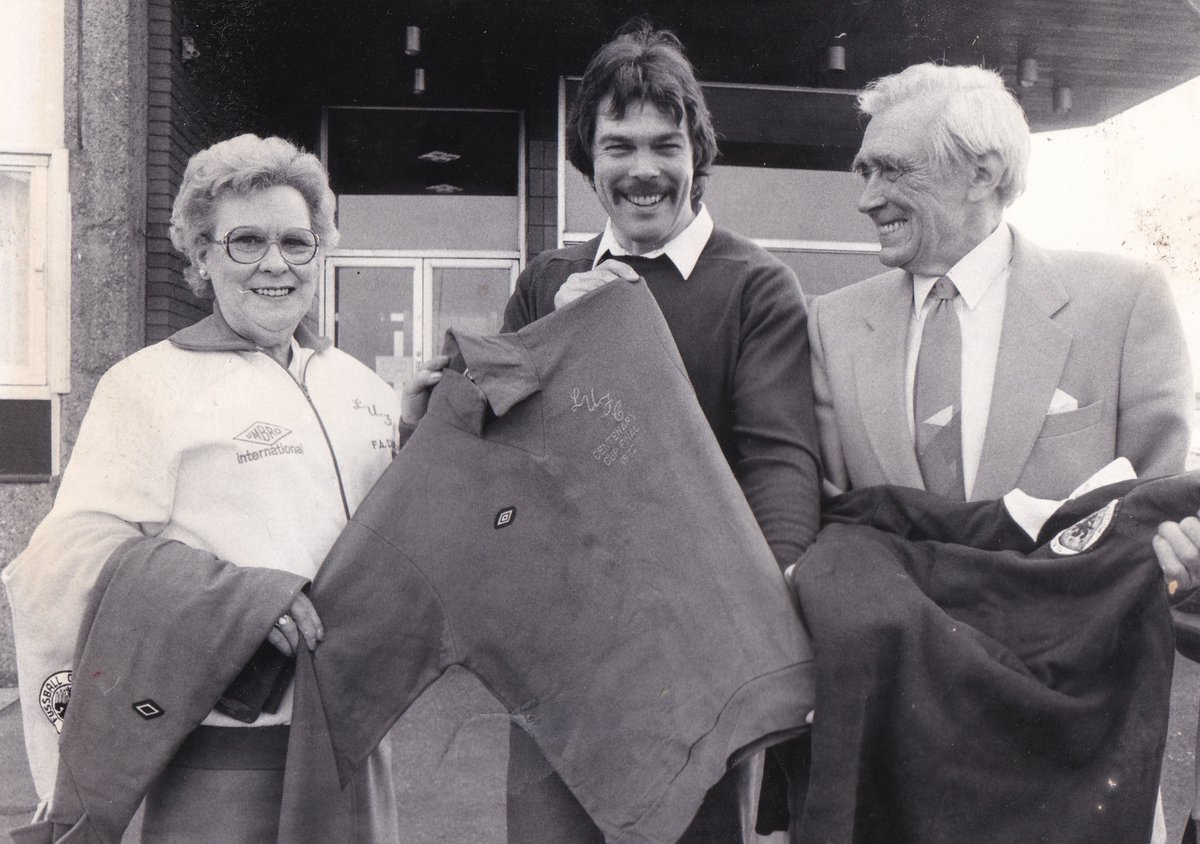 How a Leeds United 1972 #FACup final winning shirt ended up in a couple's loft 
tinyurl.com/5975hmfp #lufc