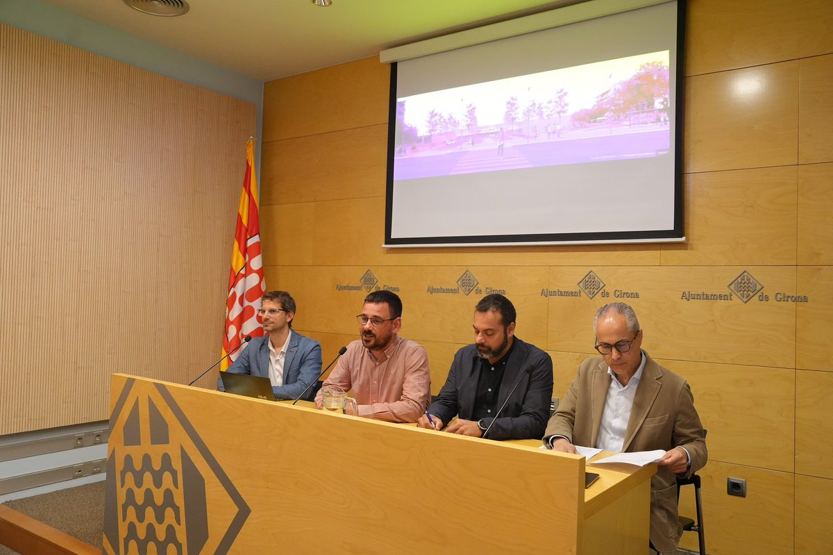 🚧 Nou pas per avançar en la reforma de la plaça d’Espanya: @girona_cat firmarà un conveni amb Adif sobre el traspàs de terrenys. 

El consistori cedirà els solars que utilitza el TAV i les places d’Espanya i del Poeta Marquina seran municipals.
 
👉 web.girona.cat/noticies?id=13…