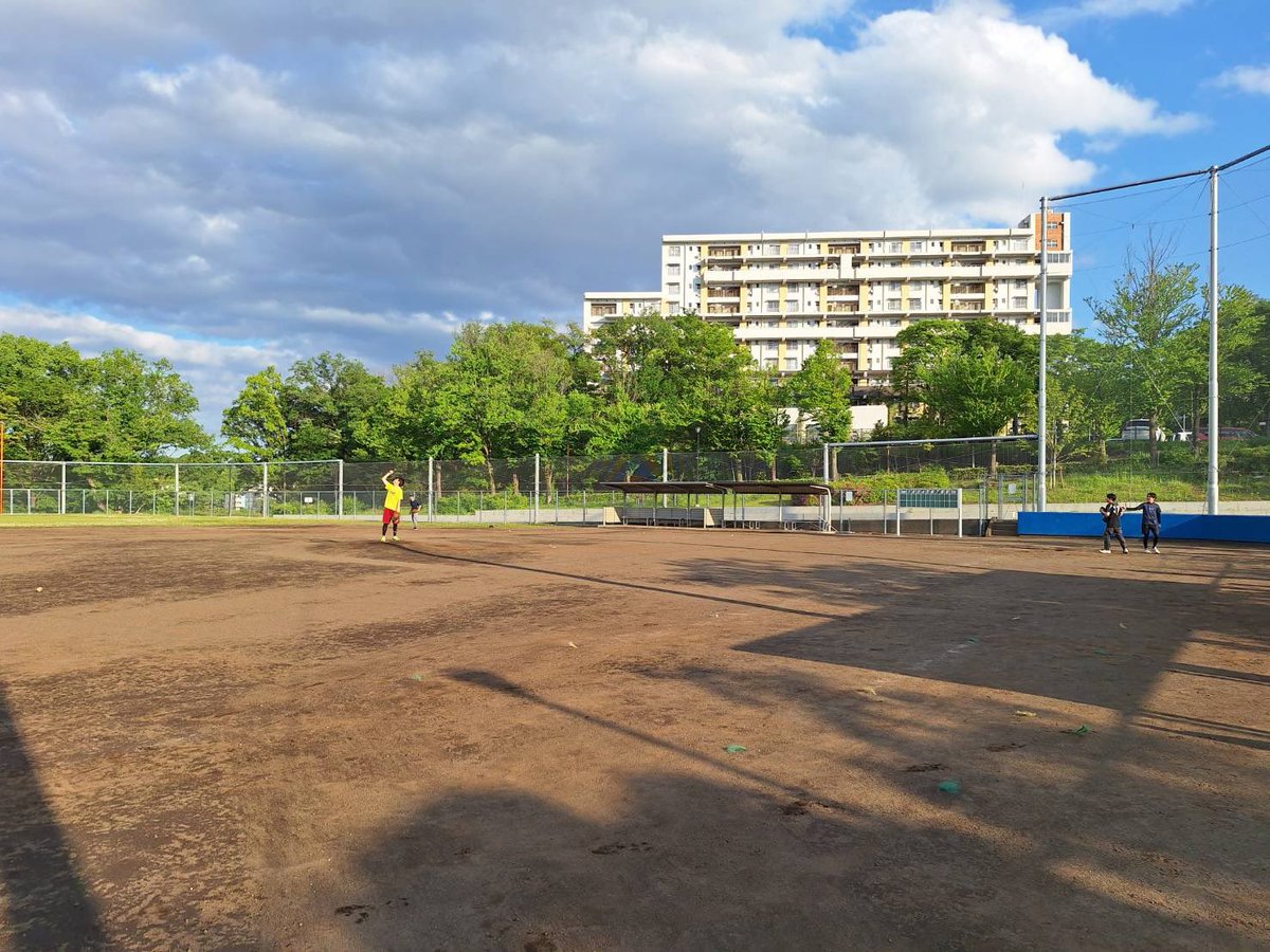 tmu_rad's tweet photo. 昨日は野球日和でしたね☀️
さて、練習でもお話したとおり5/15(木)に確定新歓をやります
練習(15:00〜18:00)
→居酒屋うらやましか(2時間程度)の予定です🏮
参加を希望する新入生は、11日(日)までにオープンチャットやDMで連絡ください❗️ https://t.co/UK4IpcrGum
