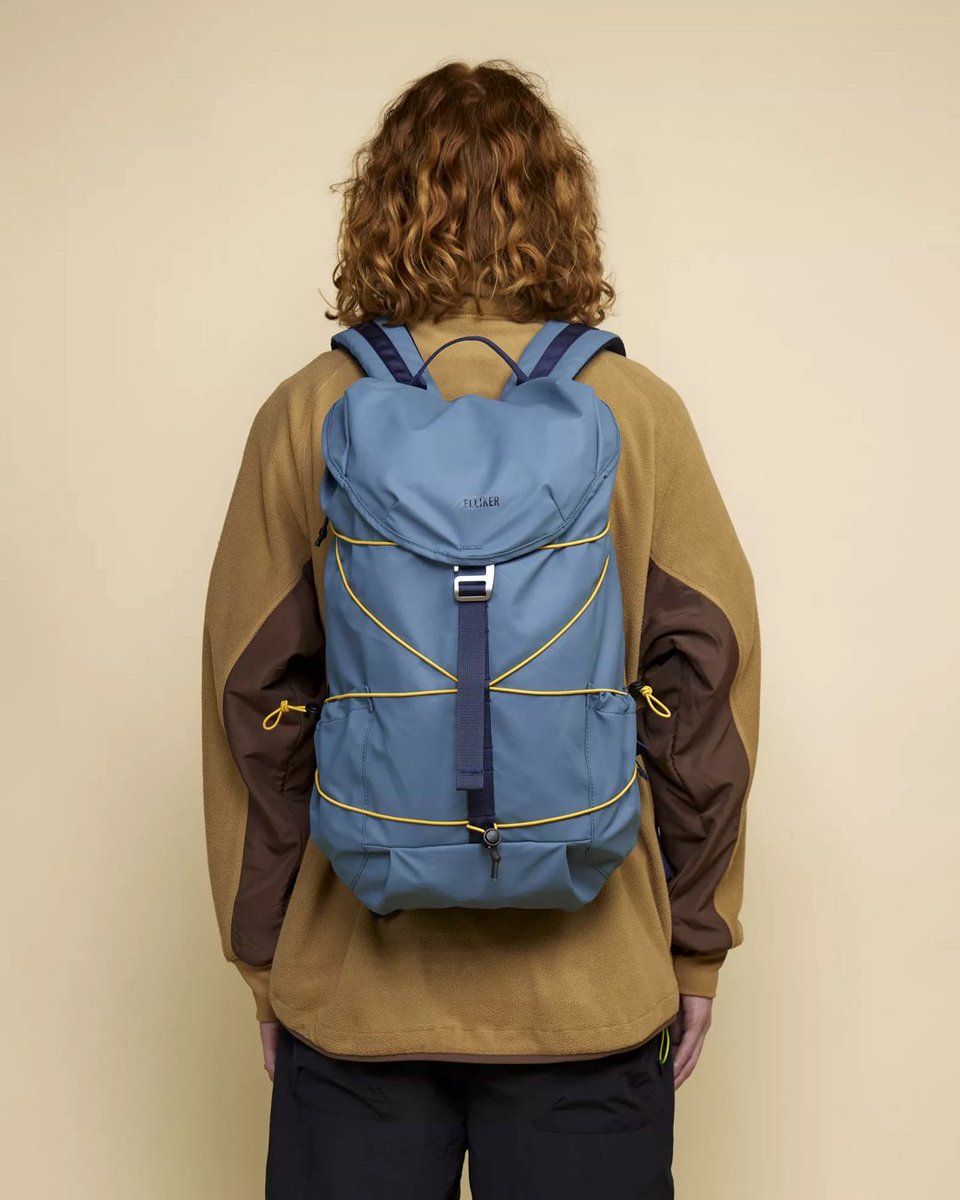 YardsStore's tweet image. Designed for movement, made for the everyday.

The @elliker Wharfe Backpack in Steel Blue delivers 22L of functional storage with a water resistant finish. Perfect for daily commutes or weekend hikes.

#yardsstore #elliker #travelbackpack #hikingwear #dailybag