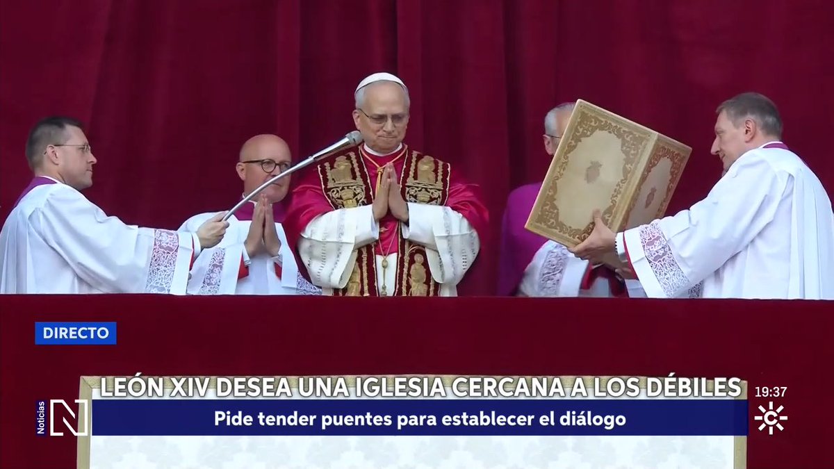 La audiencia vuelve a confiar en #CanalSur en una tarde histórica:

✅ 392.000 andaluces se acercaron a informarse a través del especial de <a href="/CSurNoticias/">CanalSurNoticias</a> #HabemusPapam, con una cuota de pantalla del 12 % y la segunda opción mas vista en Andalucía

✅<a href="/adirecto/">Andalucía Directo ❎</a> fue líder en su