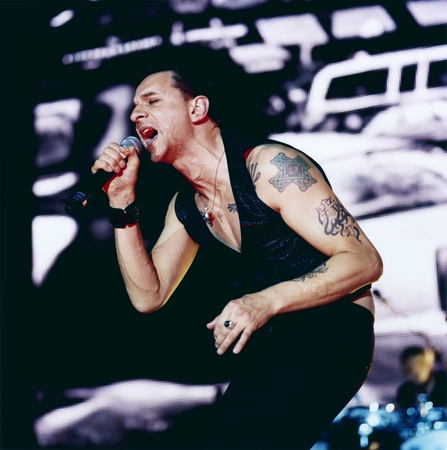 MuteUK's tweet photo. Wishing a very Happy Birthday to our very own Personal Jesus, Mr Dave Gahan! https://t.co/9nAyrTBoFm