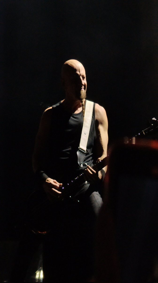 ericthqv's tweet image. Esse show foi foda... 🤘🏻😝🤘🏻