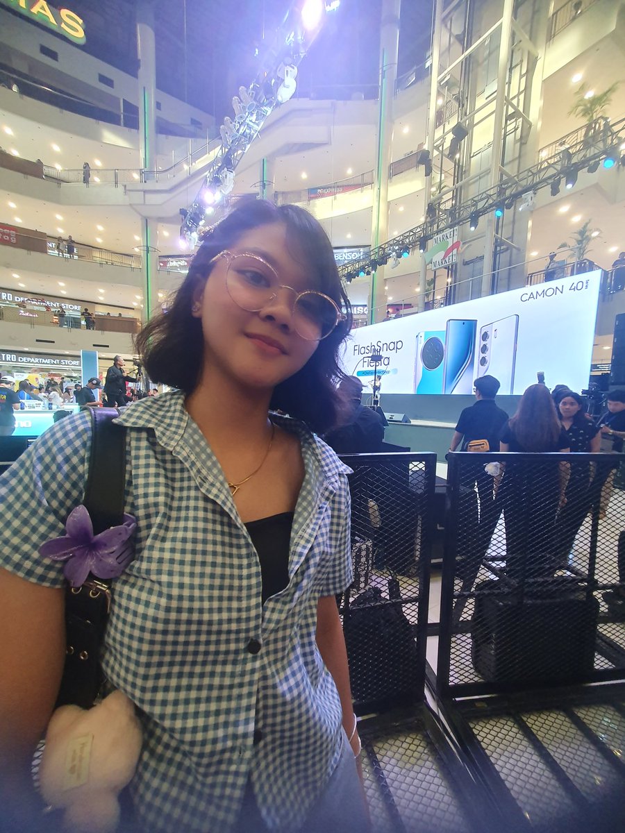 itsnella04's tweet photo. it's so nice meeting some popsterssss. 🥹😻🩷🫶

@TitaCluvSarahG https://t.co/e7PykVwPo9