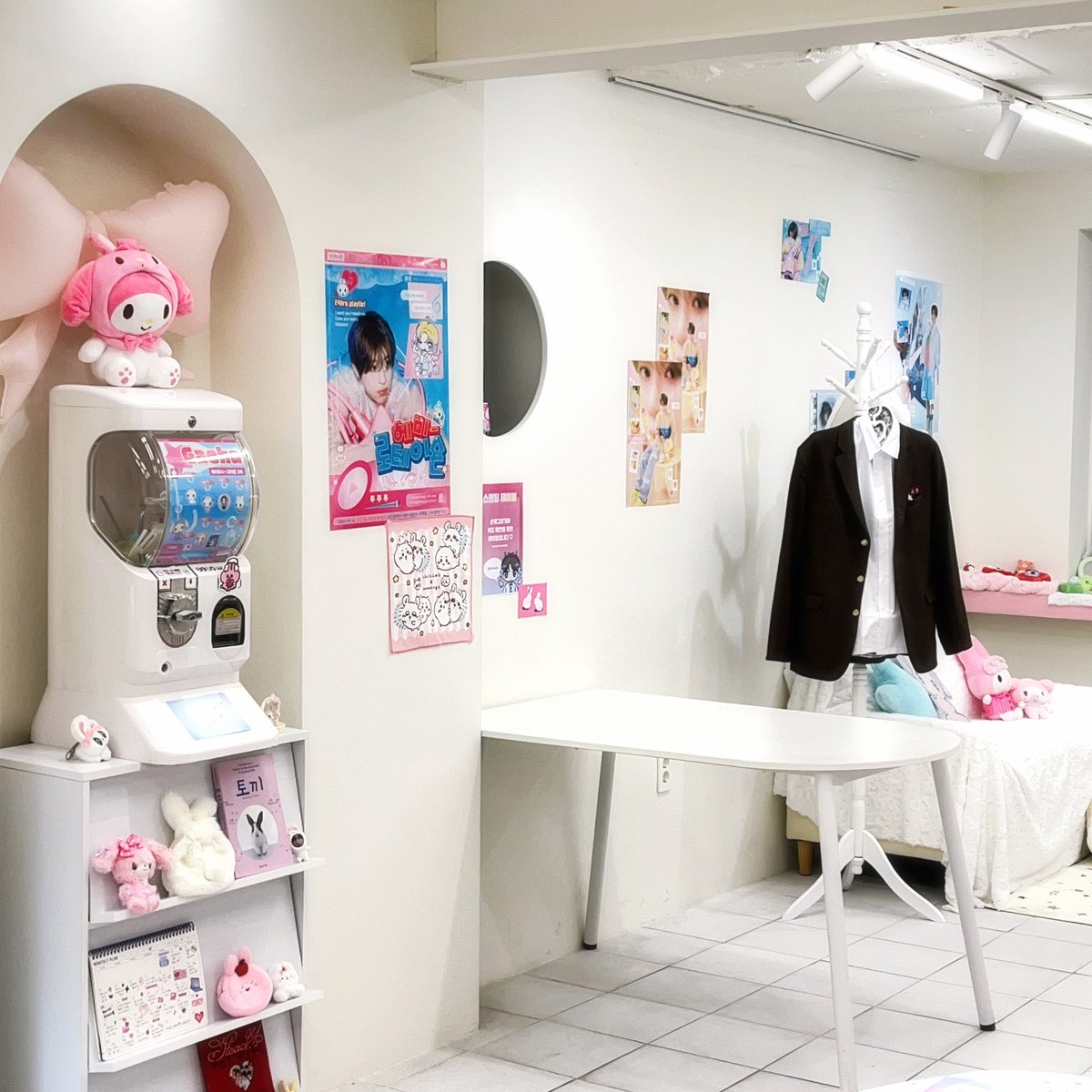 cafeSTEADY's tweet photo. ⋆。˚ ♡ ₊˚ ෆᕱ⑅ᕱෆ ₊˚ ♡ ˚ 。⋆

5월 9일 - 5월 11일 3일간

#엔시티위시 #시온 님의
#생일카페 이벤트가 진행됩니다. ໒꒱ ‧₊˚

#Heavy_rotasion https://t.co/qQNavgy6fB