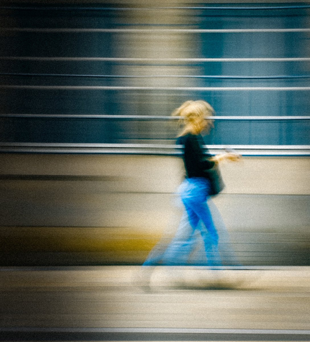 #blurrylongexposure
#besancon 
#streetphotography