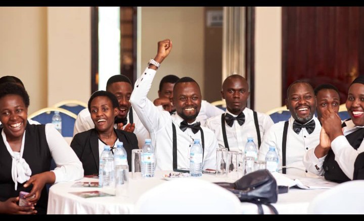 Colyns_papa's tweet image. Happy people, Happy life 🙏🙏🙏.
Blessed weekend UOX