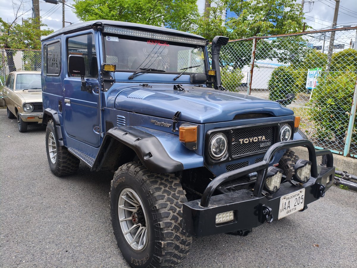 Duoblastokyo's tweet photo. 基国から引き上げ
FJ40はやっぱりかっこいいですね。 https://t.co/rLHuKzmeF0