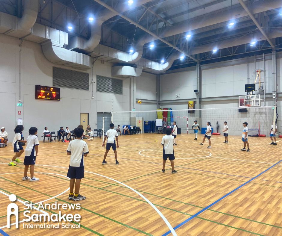 sassamakee's tweet image. 🏐👏 Well done to our Volleyball Team on their first ever match – a close, determined game full of great rallies! 🏀💪 Our Basketball Team showed real spirit vs. a tough side, finishing the season strong!
🙏 Thanks to our supportive parents!
#SamakeeSport #TeamSAS #samakee