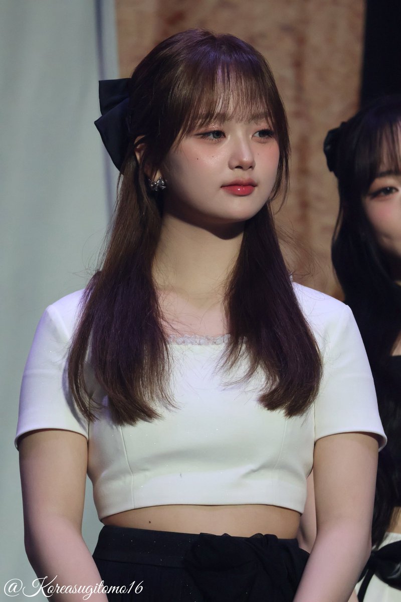 Seoaegie's tweet photo. is thinking to get sum takoyaki and melon ppang and taiyaki and dango and mochi and bubble tea matcha flavoured and ramen and gyoza after today’s event! 🍲🍜🍚 https://t.co/ywcT4THKU3