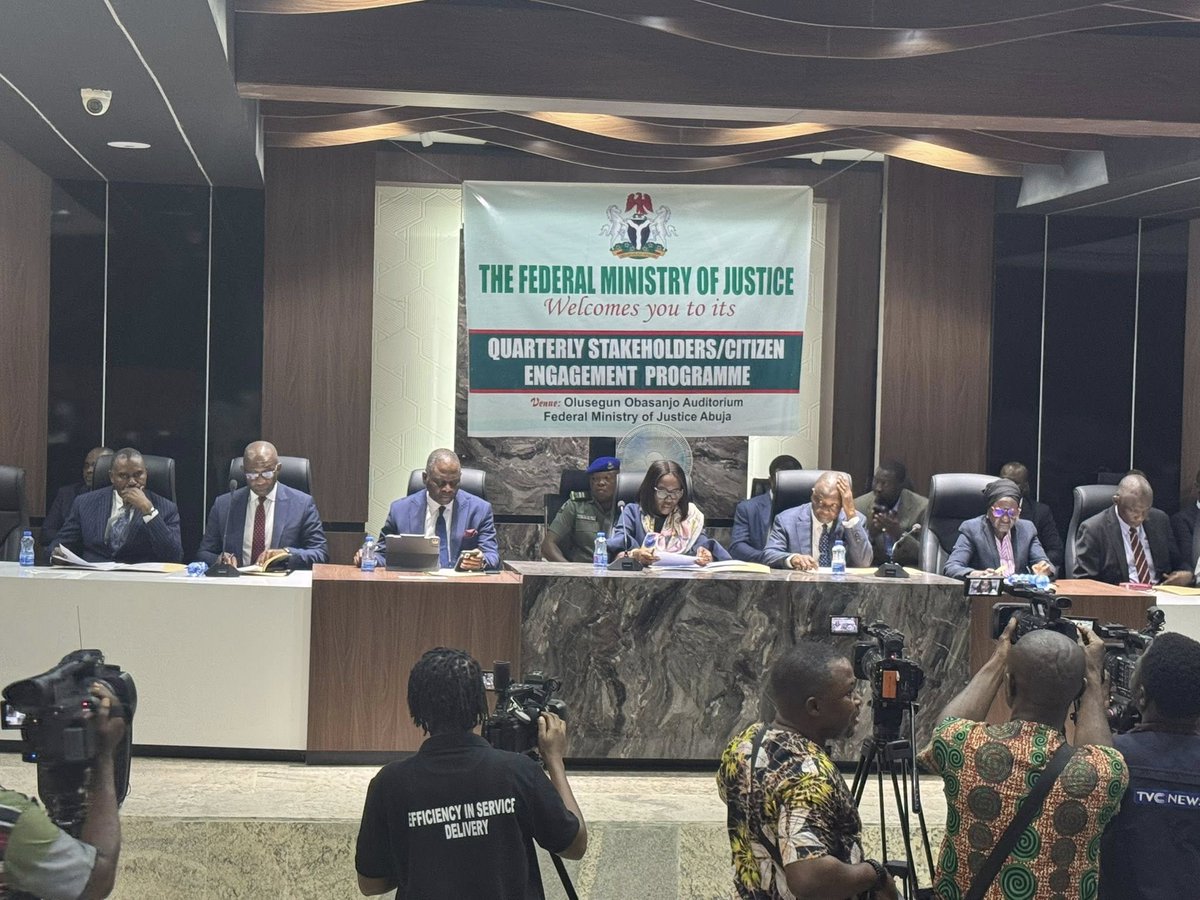 aneejnigeria's tweet photo. In compliance with the Presidential (@officialABAT) order for all Ministries to hold quarterly stakeholders and citizens engagement meetings, @FedMinOfJustice on 8th May 2025 held the quarterly Stakeholders &amp; Citizens Engagement Meeting at the MInistry of Justice. https://t.co/IIBa20AI8D