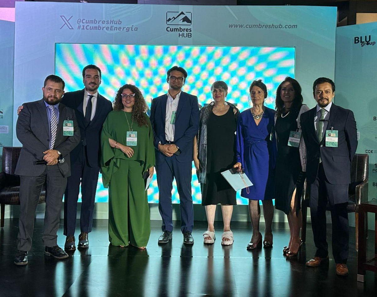 AMGNMx's tweet image. &quot;Alfredo Bejos Inclán, VP de la AMGN, participó en la 1ª Cumbre de Energía: “México: Transformación y futuro energético”. Destacó el desarrollo de infraestructura de #GasNatural como clave para el progreso regional. ¡Gracias por la invitación! #ProgresoRegional&quot;