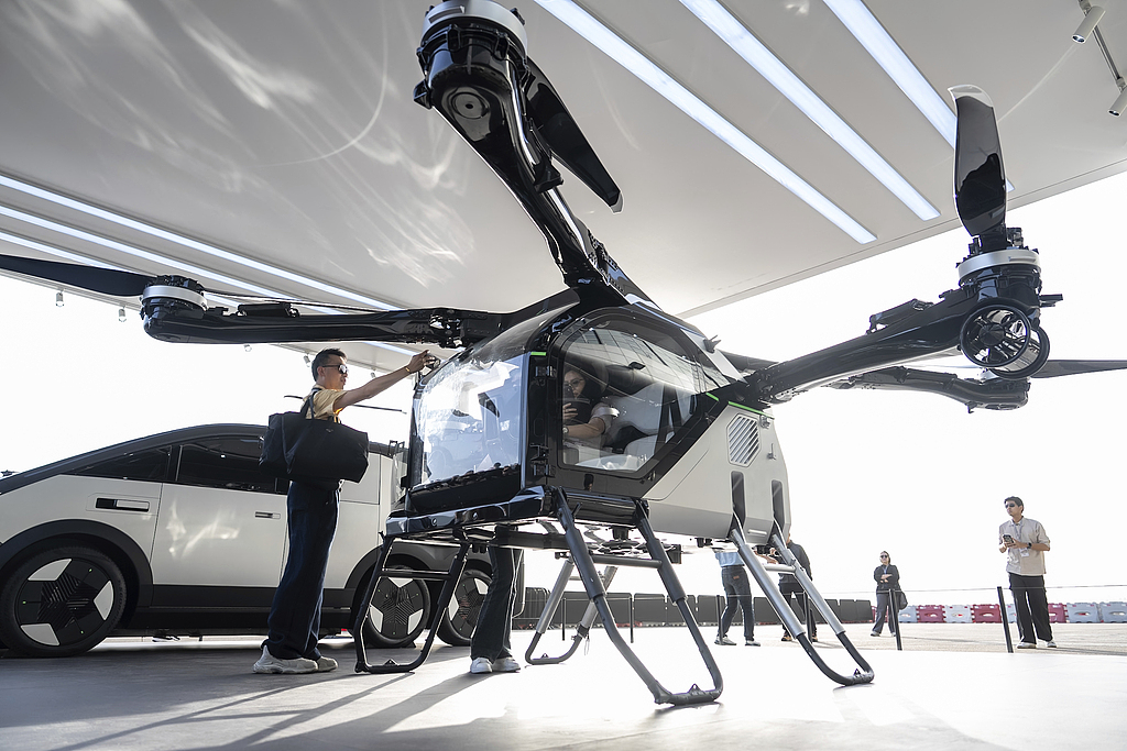 XPeng AeroHT's flying vehicle has officially had its Production Certificate (PC) application accepted by the Civil Aviation Administration of Central and Southern China, marking a key step toward commercial airworthiness. #China #evtol #Xpeng #flyingcar