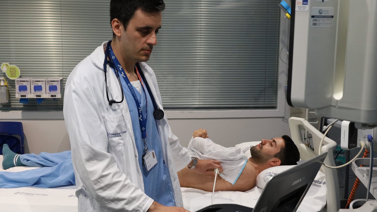 hospitaldelmar's tweet photo. L’#ecografiapulmonar permet predir de forma més acurada quins pacients amb #infart de miocardi patiran complicacions
Millora la capacitat de predir complicacions en un de cada tres casos
#cardiologia #insuficiènciacardíaca #TalentMAR @jose_carmora
https://t.co/jMBl8lYRRp https://t.co/EdxeJ4wRgE