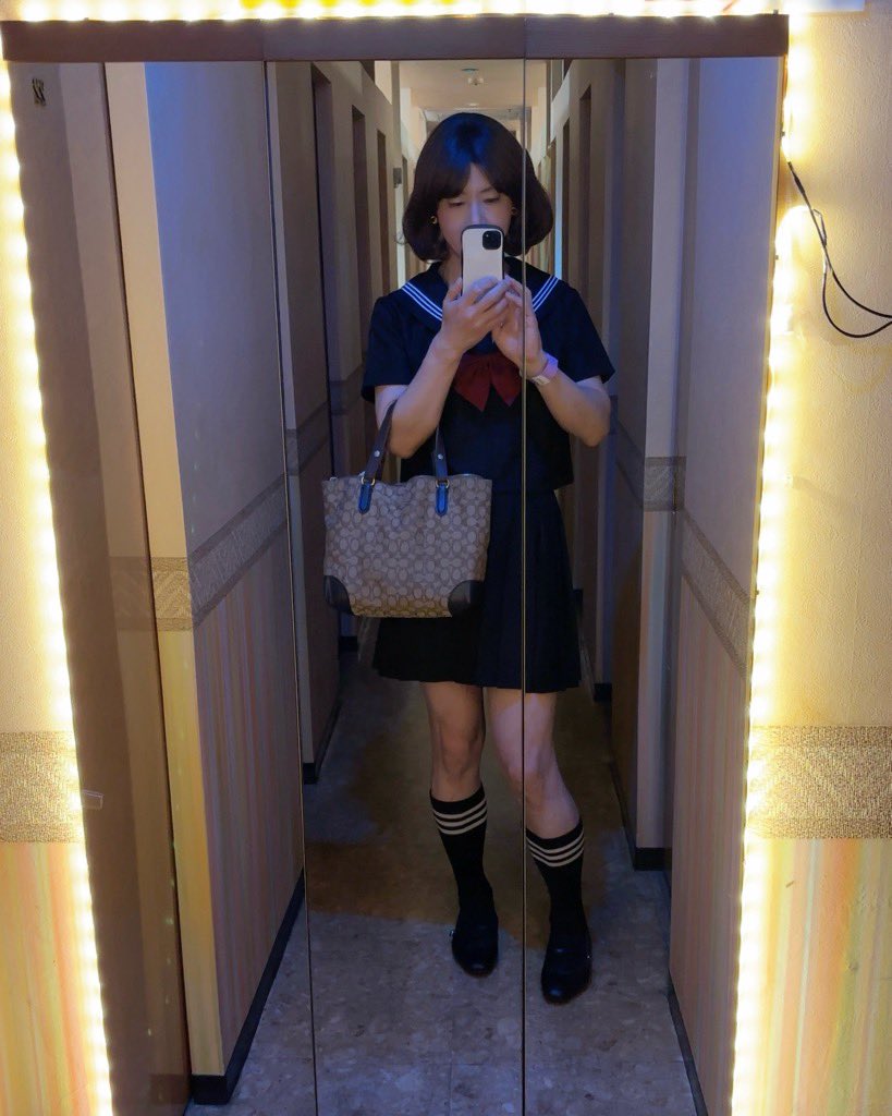 kumiko_bloom's tweet photo. 今週末のアウルは学生服が吉♪ セーラー服でお待ちしております！「いいね」をたくさんくださーい♡
#池袋アウル #アウル女装コンテスト https://t.co/4O1ktTfDsp