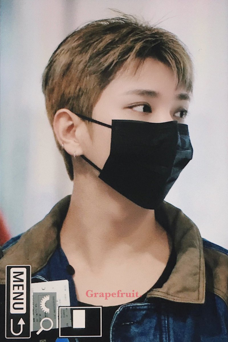bisexshuaI's tweet photo. JOSHUA WITH AN EVEN SHORTER HAIR 😭😭😭 https://t.co/csGdrLMXmt