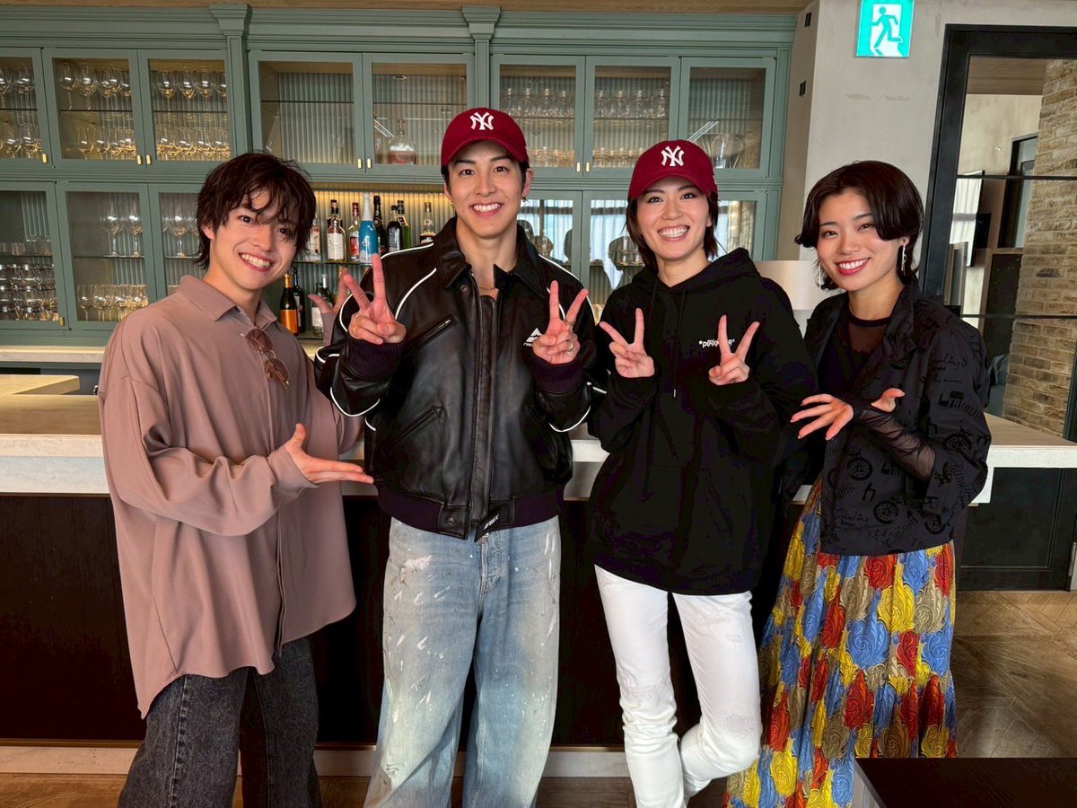 こっちみんな - Search / X