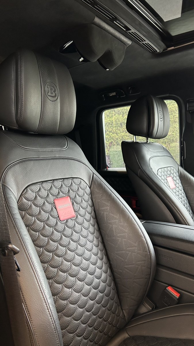 bondmediacrew's tweet image. そろそろどなたか買いません？
人と被りたくない人にオススメです笑
#BRABUS #XLP900